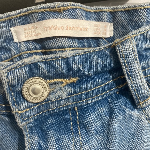 ZARA DENIM SKIRT - Picture 3 of 3